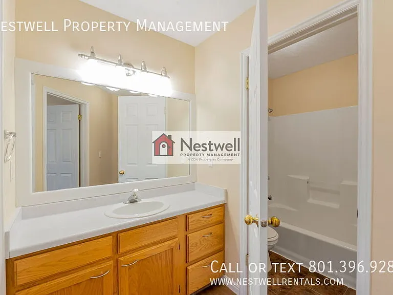 4763 W Piagentini Way — Photo 9