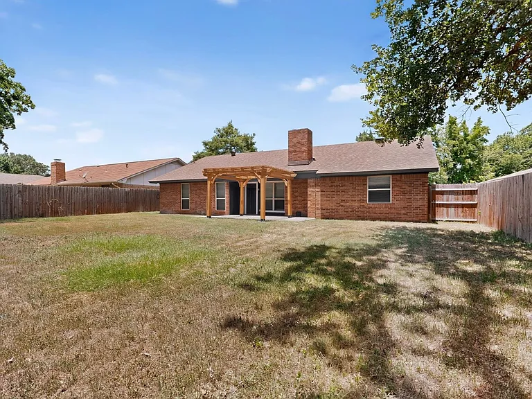2919 Panhandle Dr — Photo 41