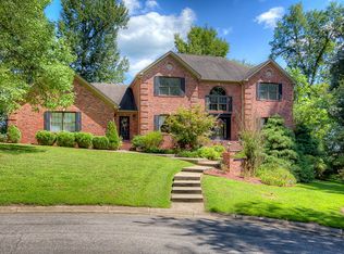 3141 Oakridge Ct, Owensboro, KY 42303