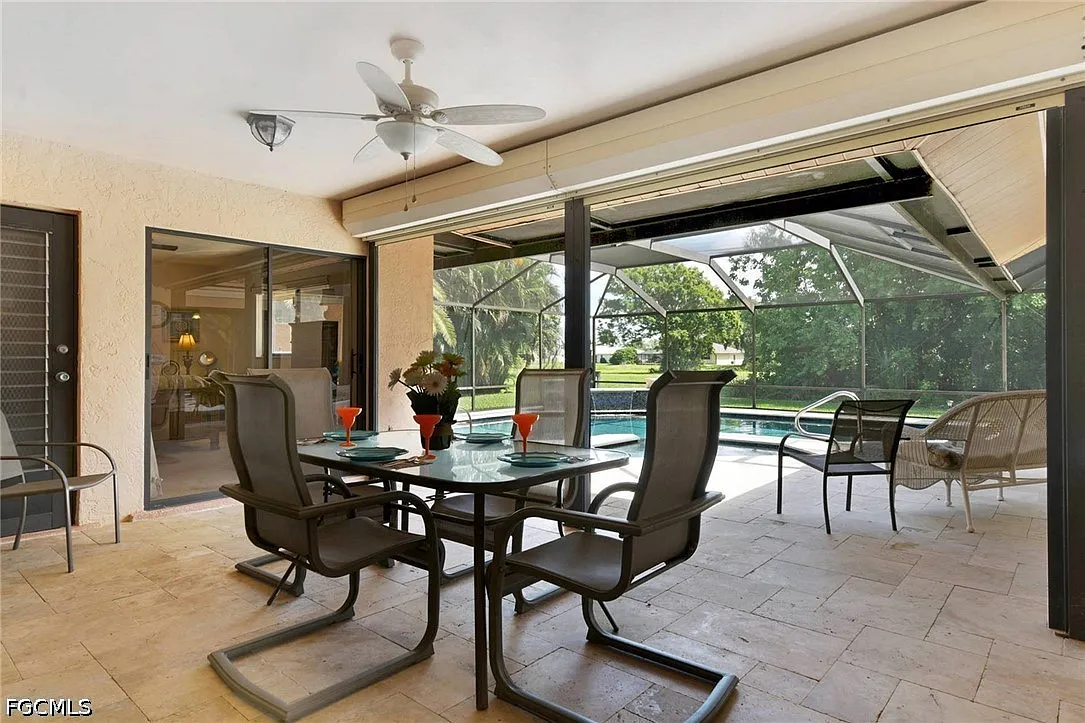 3 bed, 2.0 bath, 2066 sqft, $5,465 — Photo 4