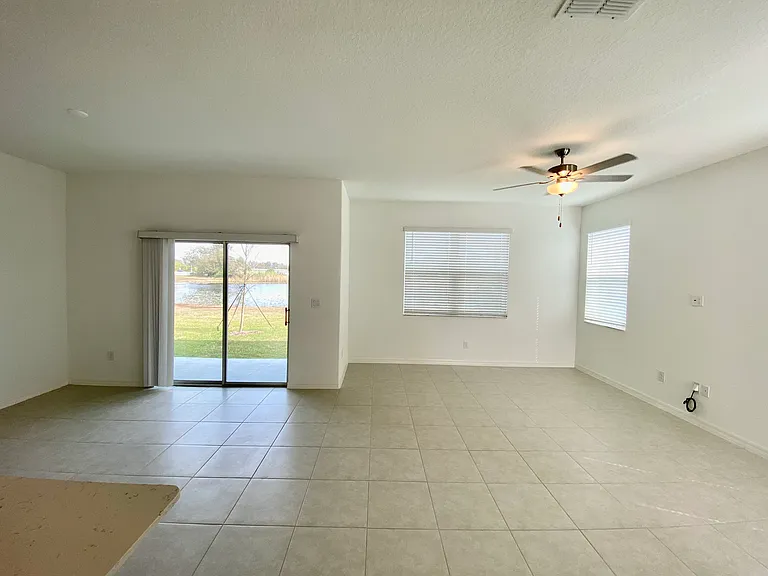 6246 Shiner St — Photo 7
