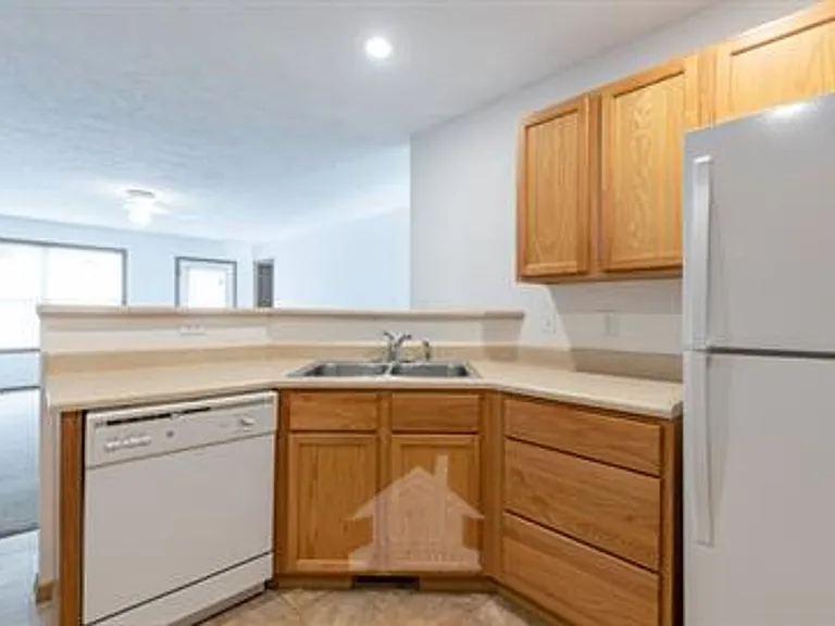 204B Beatie St — Photo 6