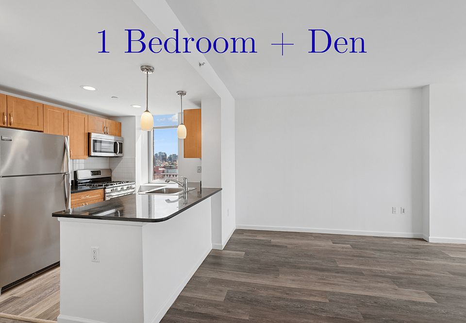 1st image of 229 Chrystie St #1410-0