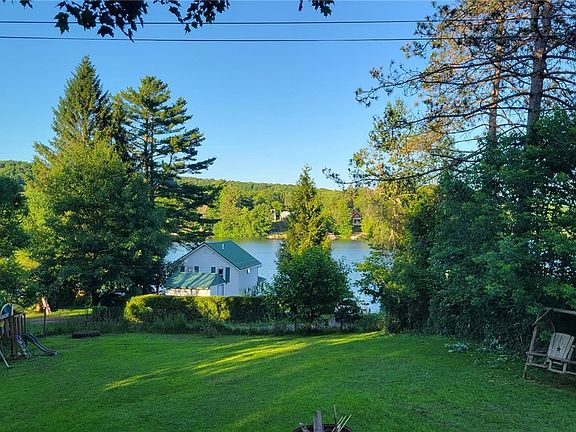 2nd image of 1248 Lake Como Rd