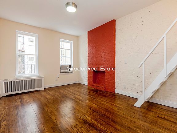 5th image of 112 E 11th St APT 1C