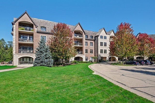 1st image of 1800 Amberley Ct APT 402