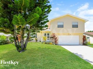 14 Wintergreen Way, Orlando, FL 32825