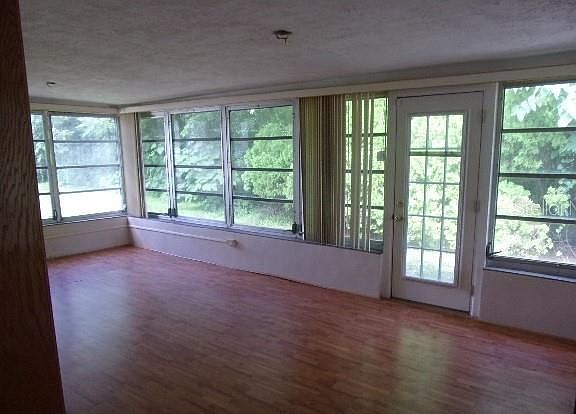 5th image of 3436 Bluebird Dr