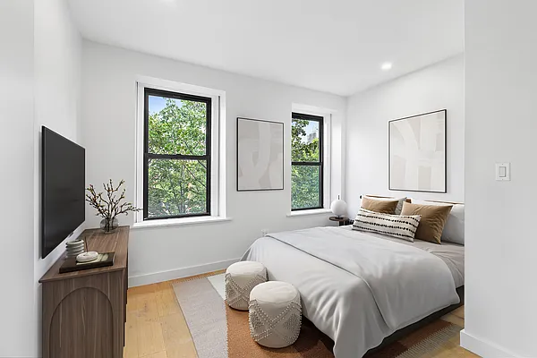 Rented by Compass | media 12