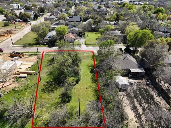 825 Shaw St, Dallas, TX 75212