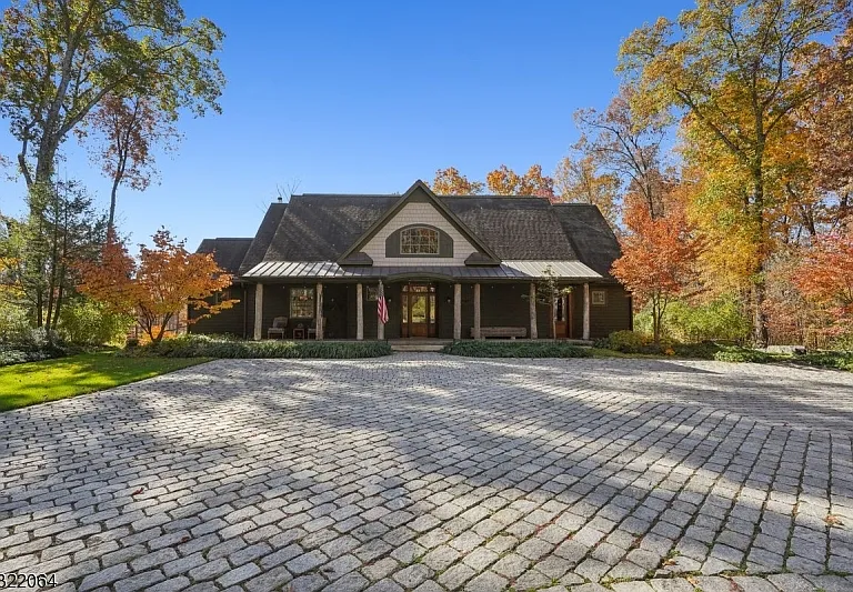 17 Quaker Church Rd — Photo 1