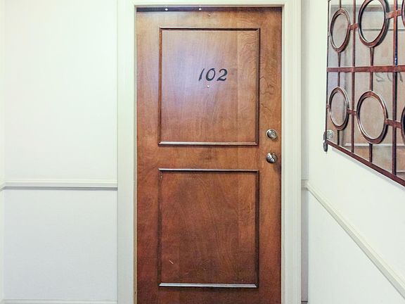 4th image of 266 S Madison Ave APT 102