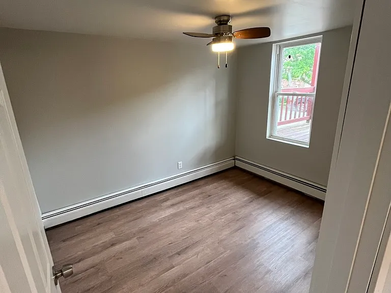 1534 Steiber St #1 — Photo 12