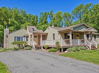 9 Chabot St, Westport, MA 02790