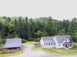 659 Lynburke Rd, Lyndonville, VT 05851