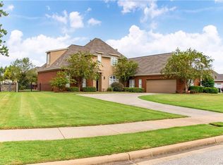 9633 Lochfield Dr, Pike Road, AL 36064