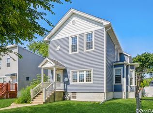 1730 Darrow Ave #2, Evanston, IL 60201