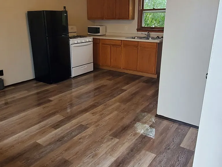 518 Ackley St — Photo 9