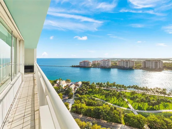 400 S Pointe Dr APT 2205, Miami Beach, FL 33139
