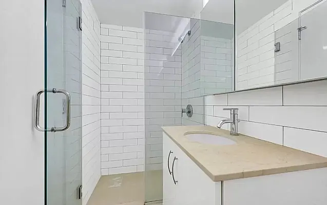 Rented by REAL New York | media 5