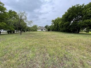 209 Alice Dr, Little Elm, TX 75068