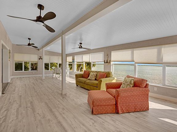 4th image of 17015 Wahoo Ln W