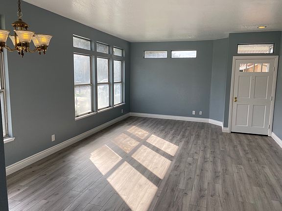 3rd image of 16126 Bamboo St