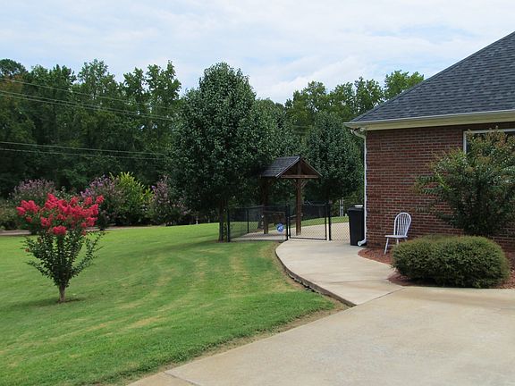 Driveway towards the road
