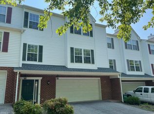 115 Gold Leaf Dr, Christiansburg, VA 24073