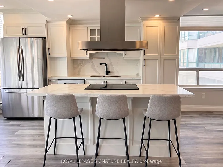 550 Webb Dr #1114 — Photo 3