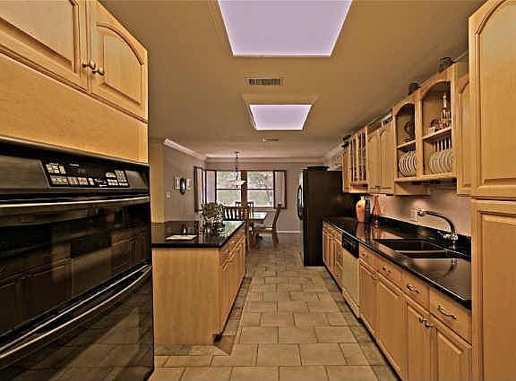 2nd image of 320 Brock Dr