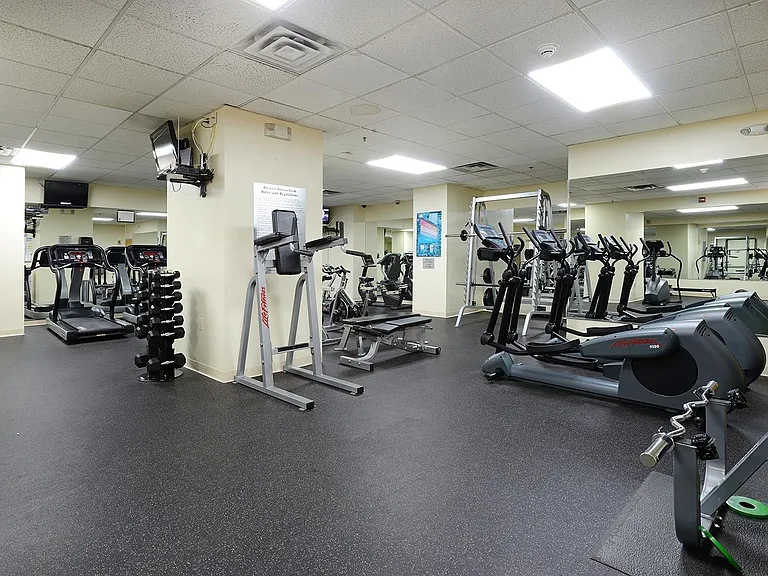 6040 Boulevard East #5M — Photo 20