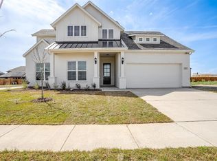 2701 Richard St, Burleson, TX 76028