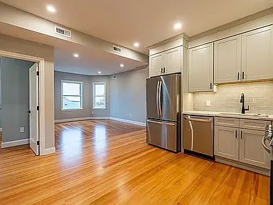 663 Columbia Rd #3 — Photo 1
