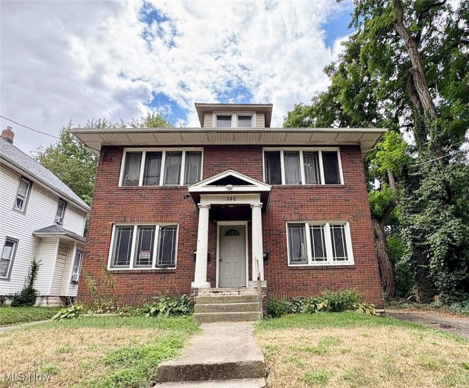 Real estate listing image