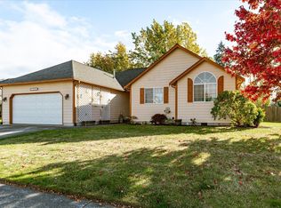 1765 SW 17th Ave, Oak Harbor, WA 98277