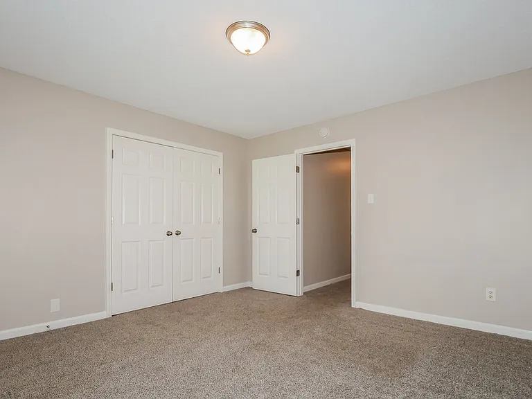 8895 Linell Cv — Photo 15