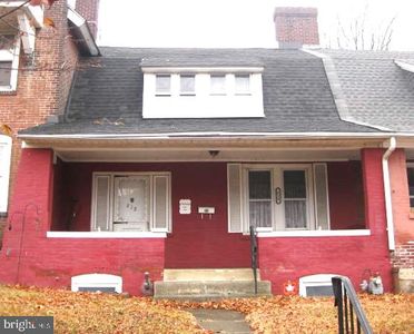 618 E Post Rd, Marcus Hook, PA, 19061