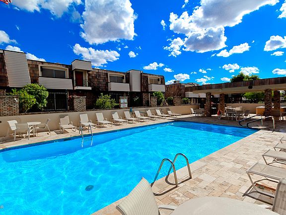 2nd image of 1716 Swanson Ave #91