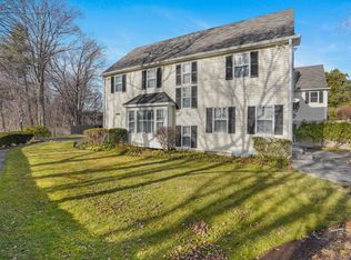 183 South Ave APT 25, New Canaan, CT 06840