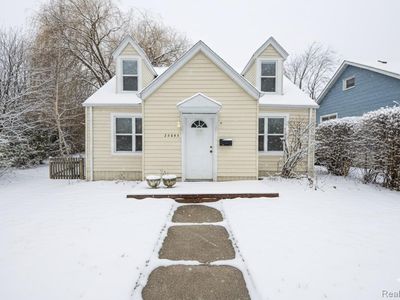 24643 Lambrecht Ave, Eastpointe, MI, 48021