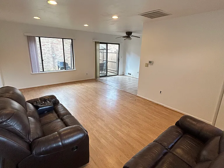 41 Whittney Ct — Photo 4