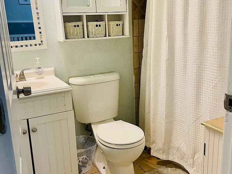 825 Ripley Ave — Photo 11