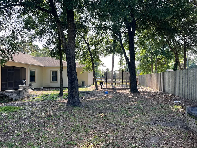 Plymouth Creek Cir — Photo 42