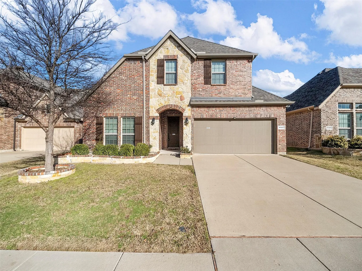 5 bed, 3203 sqft, $3,200 — Photo 1
