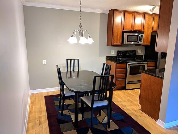 5th image of 821 Douglas Ave APT 304