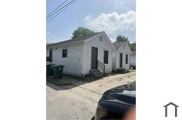 Building Photo - 3202 Rosalie St