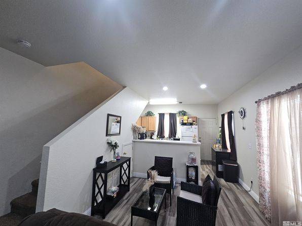 reno-nevada-449131644 picture