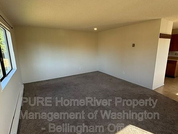 4th image of 5084-5086 Labounty Dr Unit 5084