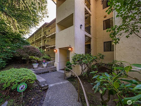 3rd image of 28313 Redondo Way S #209